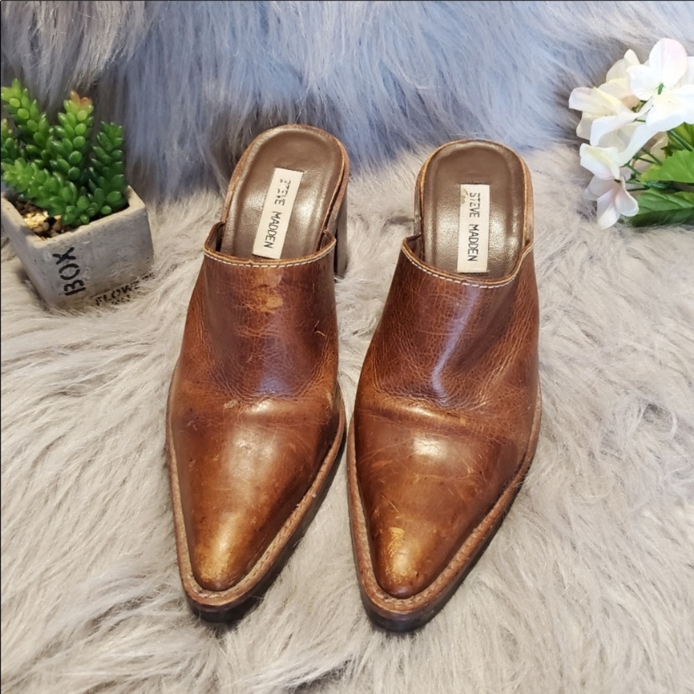 STEVE MADDEN LEATHER BLOCK HEEL MULES